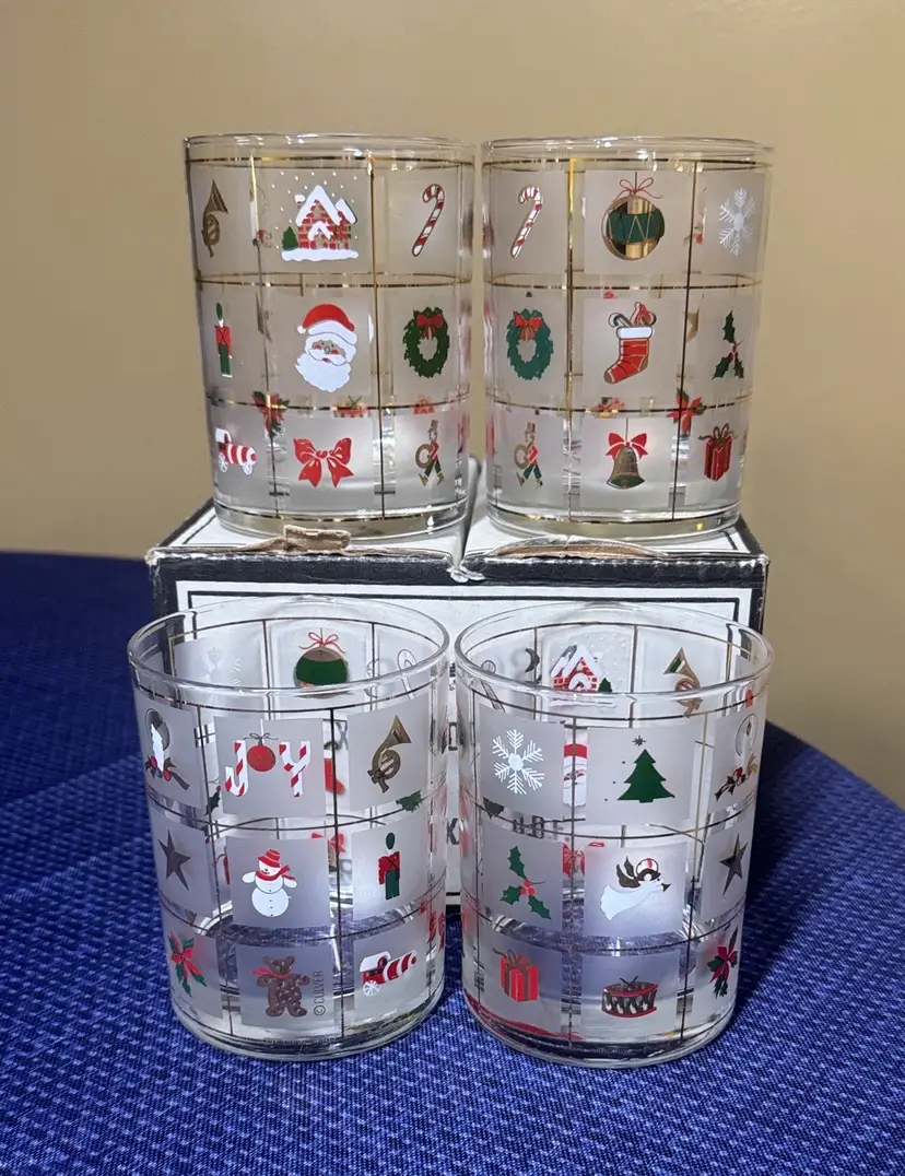 Culver Christmas Potpourri Double Old Fashioned Low Ball Glasses 14 oz Set of 4