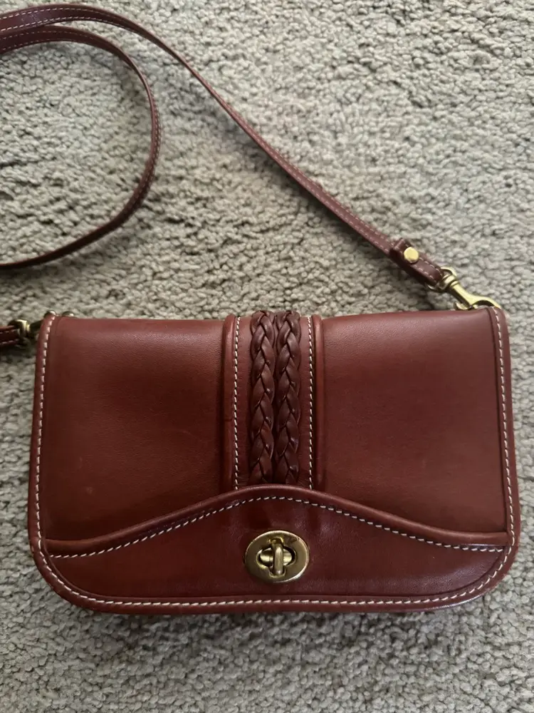 Vintage 90s Brown Leather Women's crossbody/clutch or bum bag/fanny pack