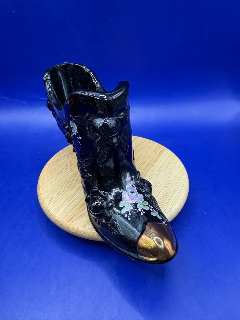 Fenton Black ShoeWith Gold Tip Signed 1989