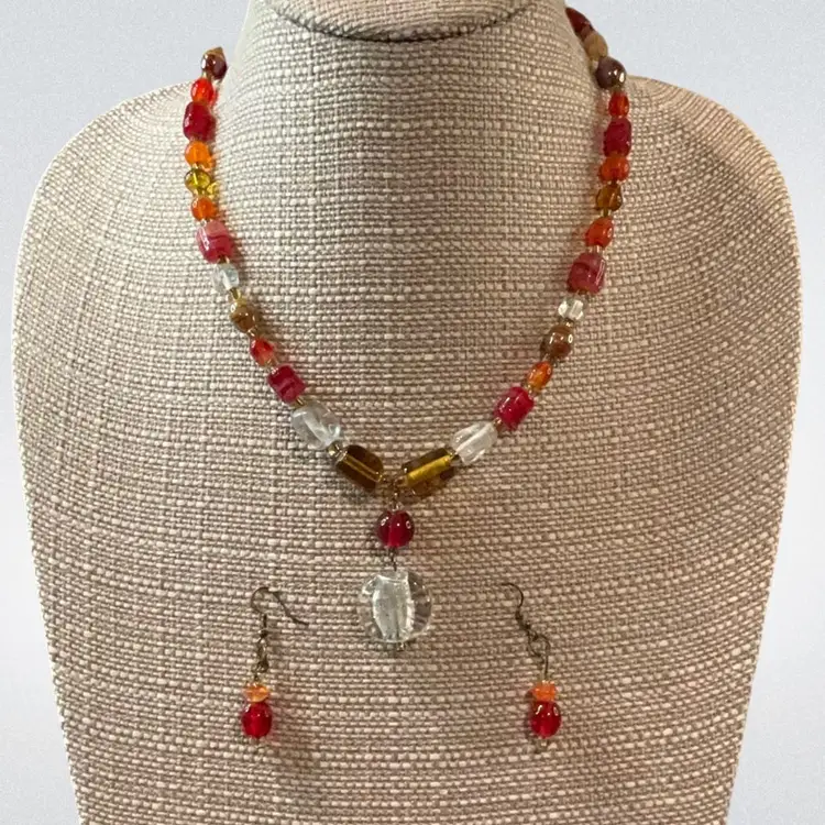 #014 Givre Beaded Art Glass Necklace & Matching wire earrings