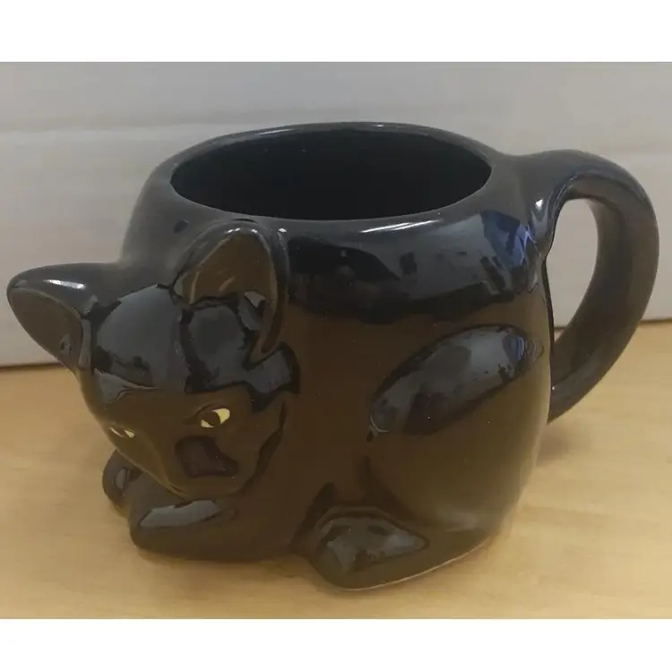 Vintage ceramic Halloween black cat mug made in Japan