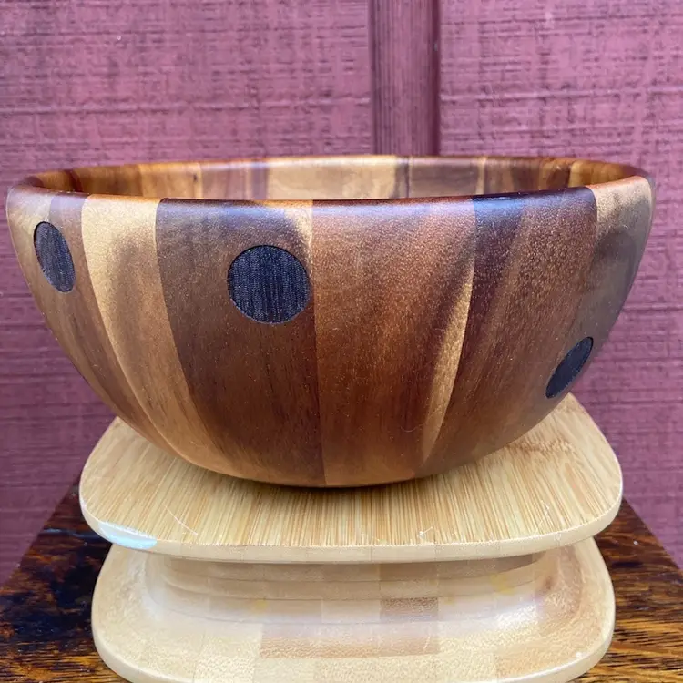 Kate Spade, By Lenox, Deco Dot Salad Bowl (serving utensils not included).