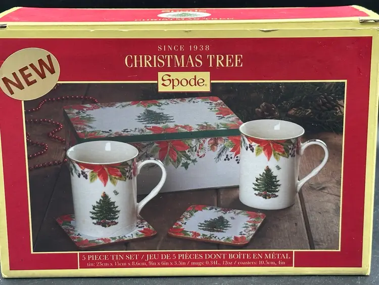 2 Spode Christmas Tree Tea Coffee Cups with Coasters In Metal Decorative Tin Set