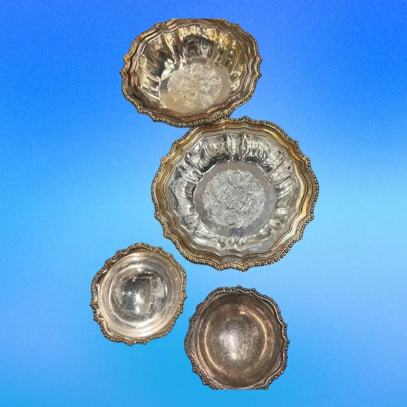 Vintage Avon Silver plated Dresser Set Including Two Trinket Dishes And Two Mini Compotes, Marked Avon And Made In Italy