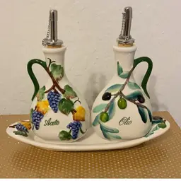 Italian Ceramic Oil & Vinegar Cruet Set