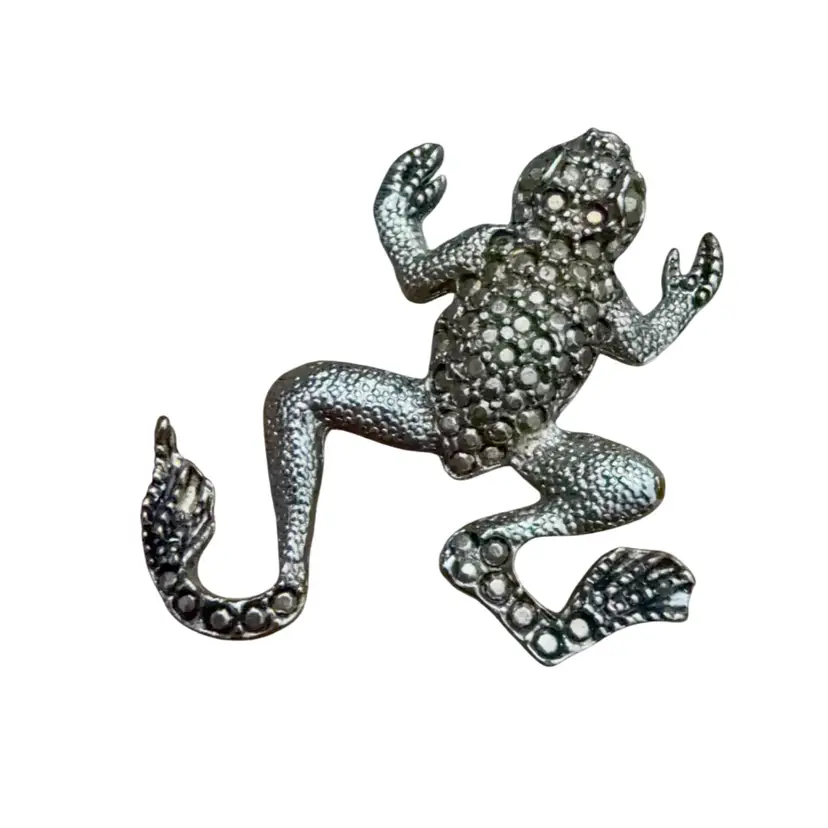 Textured VTG Silver Tone Studded Frog Brooch *read