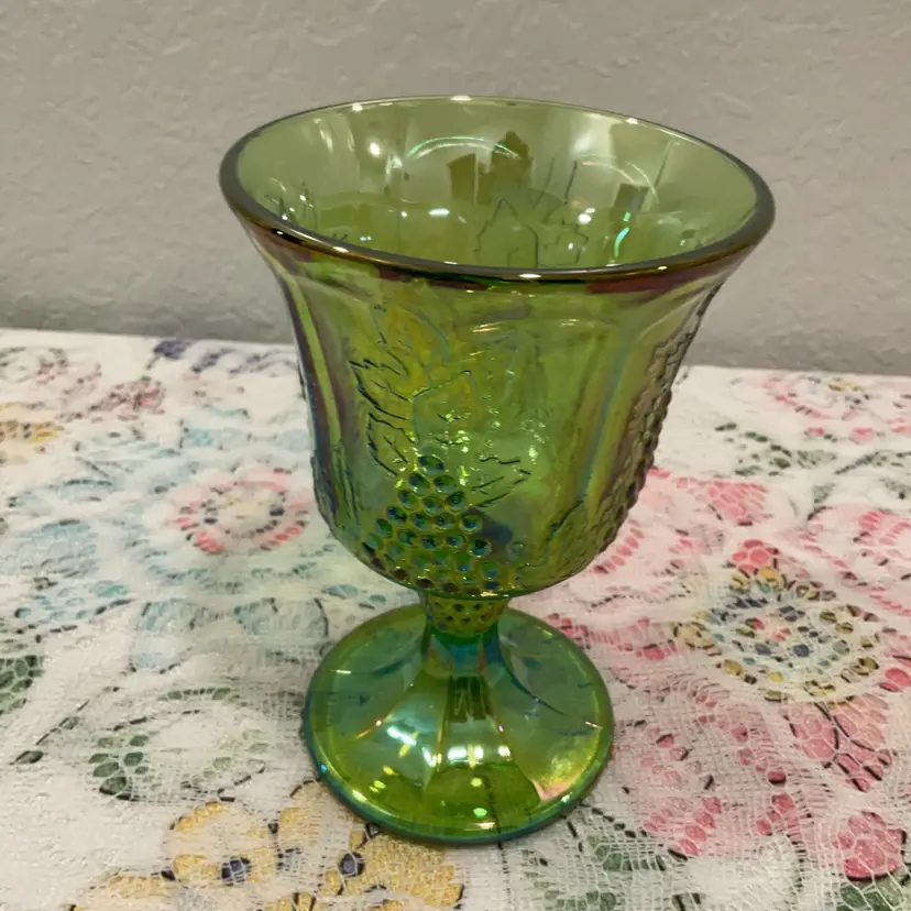 🎉Carnival Green “Harvest Grape” Goblet