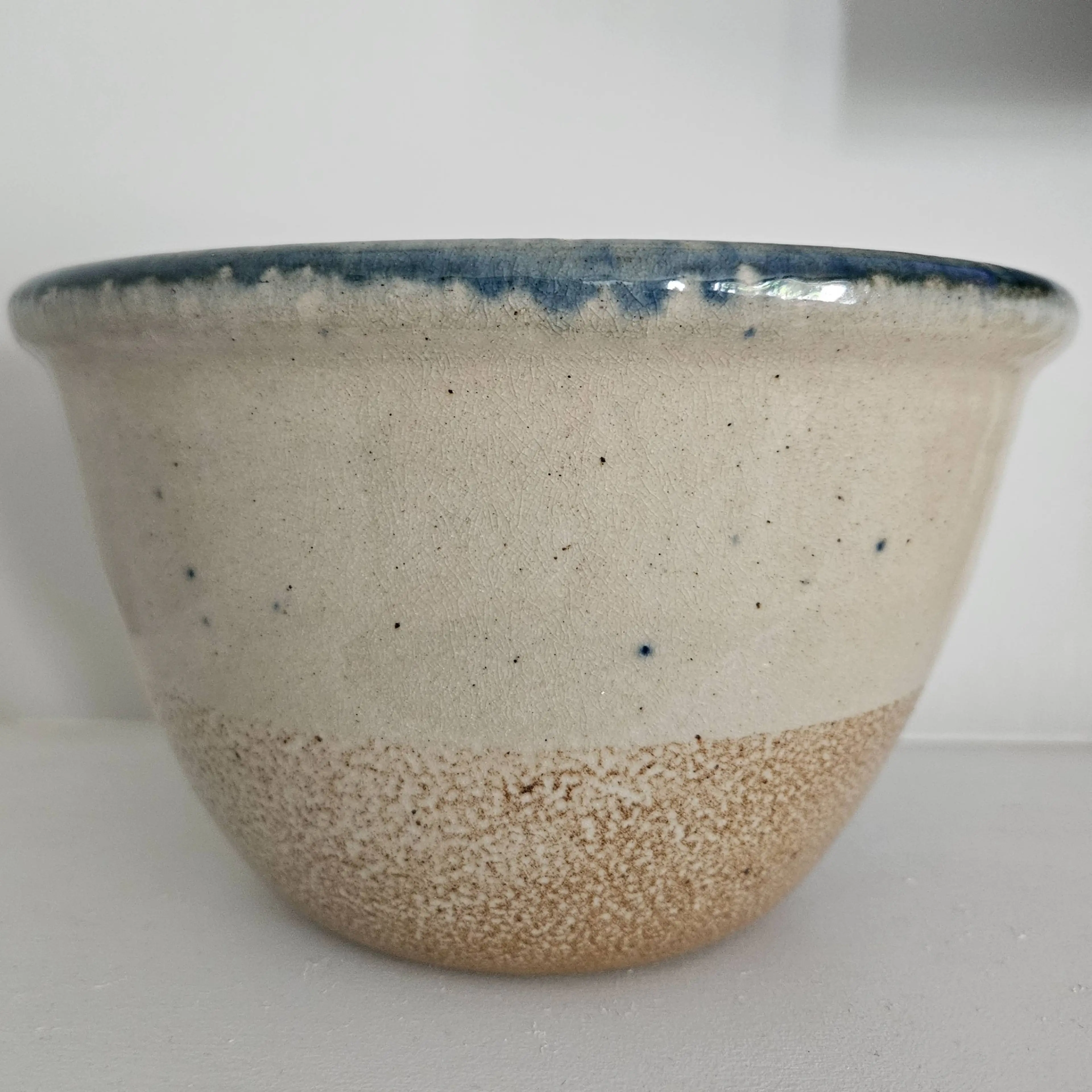 Image 2 of 7