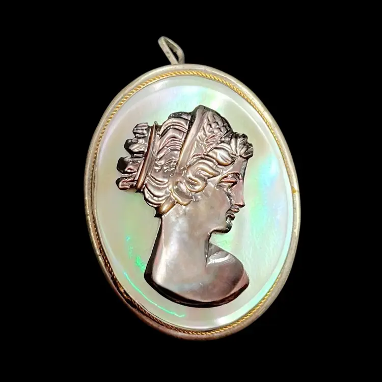 800 Silver Carved Mother Of Pearl Cameo Pendant Brooch, Most Likely Antique MOP Cameo Brooch Pendant
