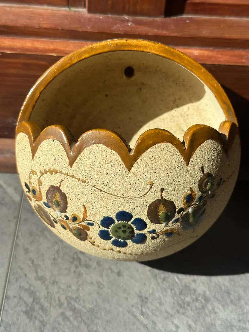 #8 Tonala Wall Pocket Planter