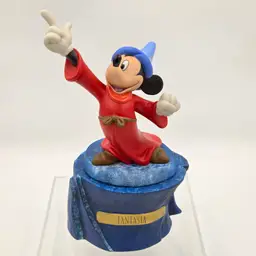 WDCC Mickey Mouse Fantasia Summoning the Stars 70th Birthday Sculpture with Base