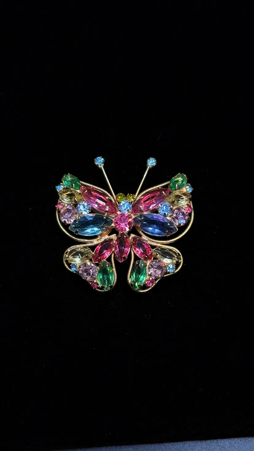 STUNNING Multi Color Rhinestone Gold Tone Butterfly Brooch 1.75"