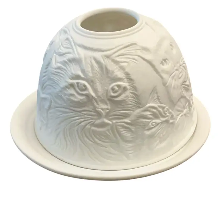 Beautiful 2-piece Lithopane Porcelain Cat Fairy Lamp 3 1/2” X 4 1/2”