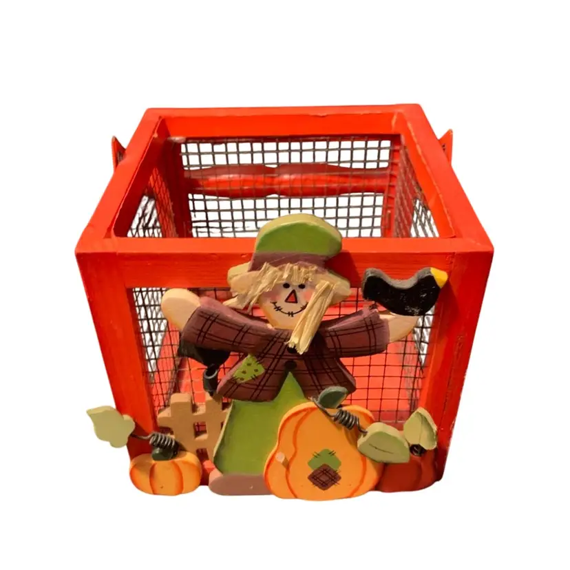 Wooden & Wire Scarecrow Basket 6 Inches
