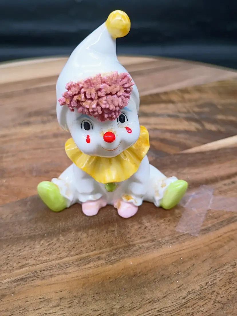 VTG Enesco Bone China Clown Figurine with Spaghetti Trim 1983