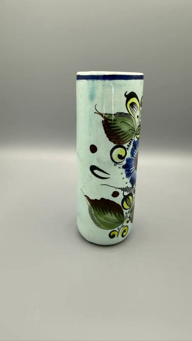 Vintage Mexican Tonalá Pottery Cylinder Vase – Hand-Painted Floral & Fern Design