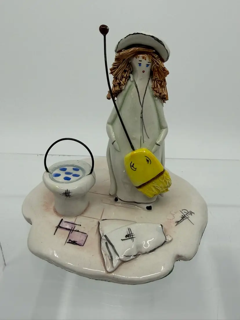 Zampiva Lady Mopping Floor Handmade Pottery Figurine ITALY Spaghetti Hair