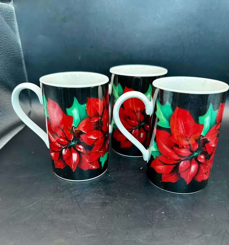 Set Of 3 - Dunoon Poinsettia Flower Christmas Mug by Caroline Bessey - Scotland