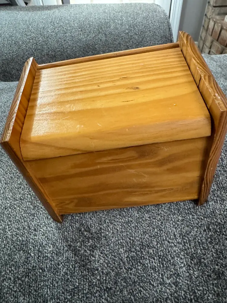 Vintage Slanted All-Wood Slanted Recipe Box