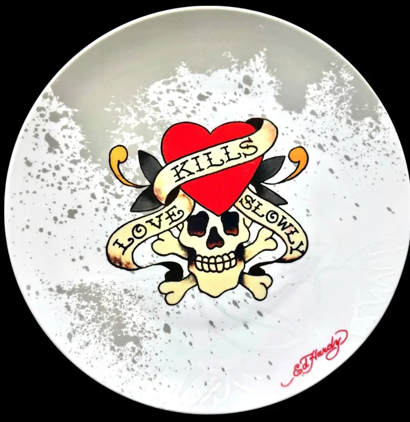 Ed Hardy Love Kills Slowly Collectible Dinner Plate Skull Heart Tattoo 10.5”