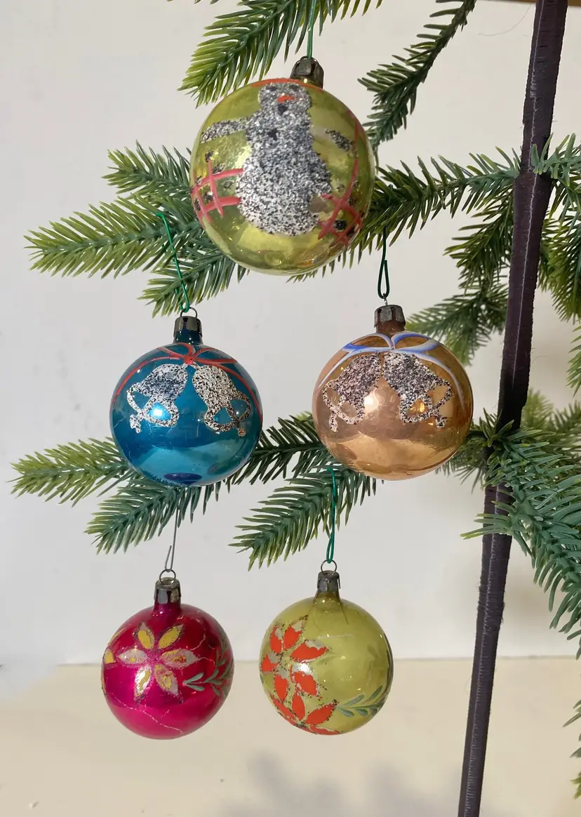 VTG Set of 5 Mercury Glass Christmas Ornaments Hand Painted, Poland