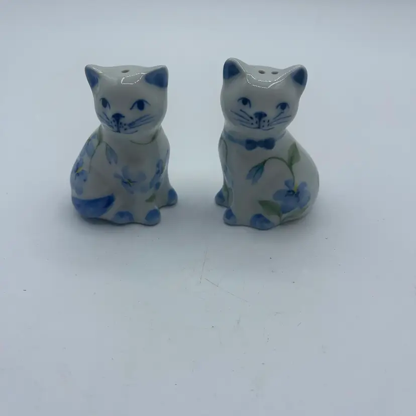 Cat Salt And Pepper Shakers With Blue Flowers