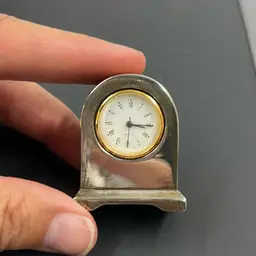 Vintage Mini Clock. Clock Does Not Work!  1.25”