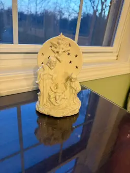 Vintage white Nativity Scene Tea Light Candle Holder Figurine