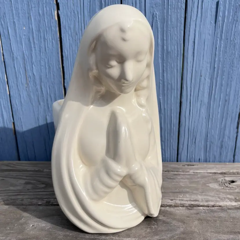 Vintage Haeger Pottery Madonna Mother Mary Praying Planter Vase Ivory