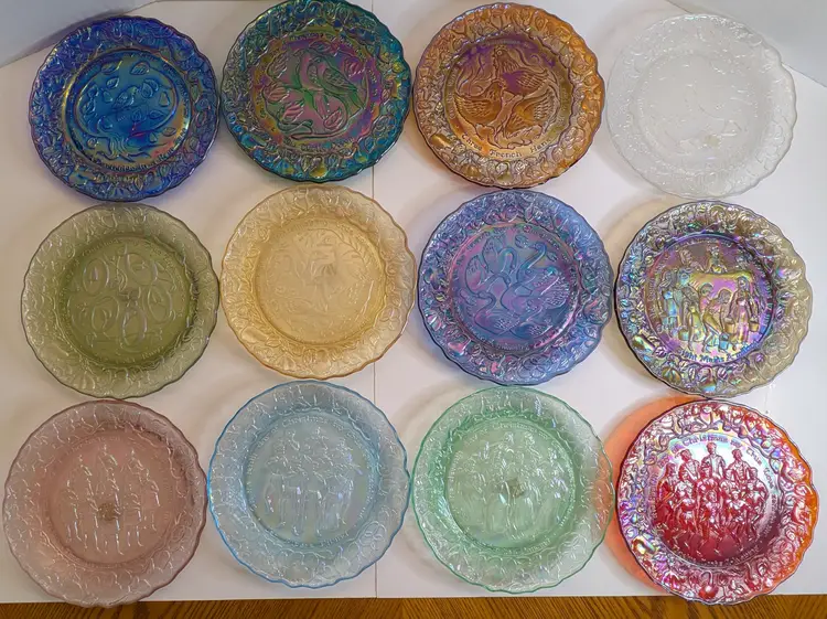 1970-81 Imperial Lenox 12 Days Of Christmas Carnival Glass Plates Complete Set