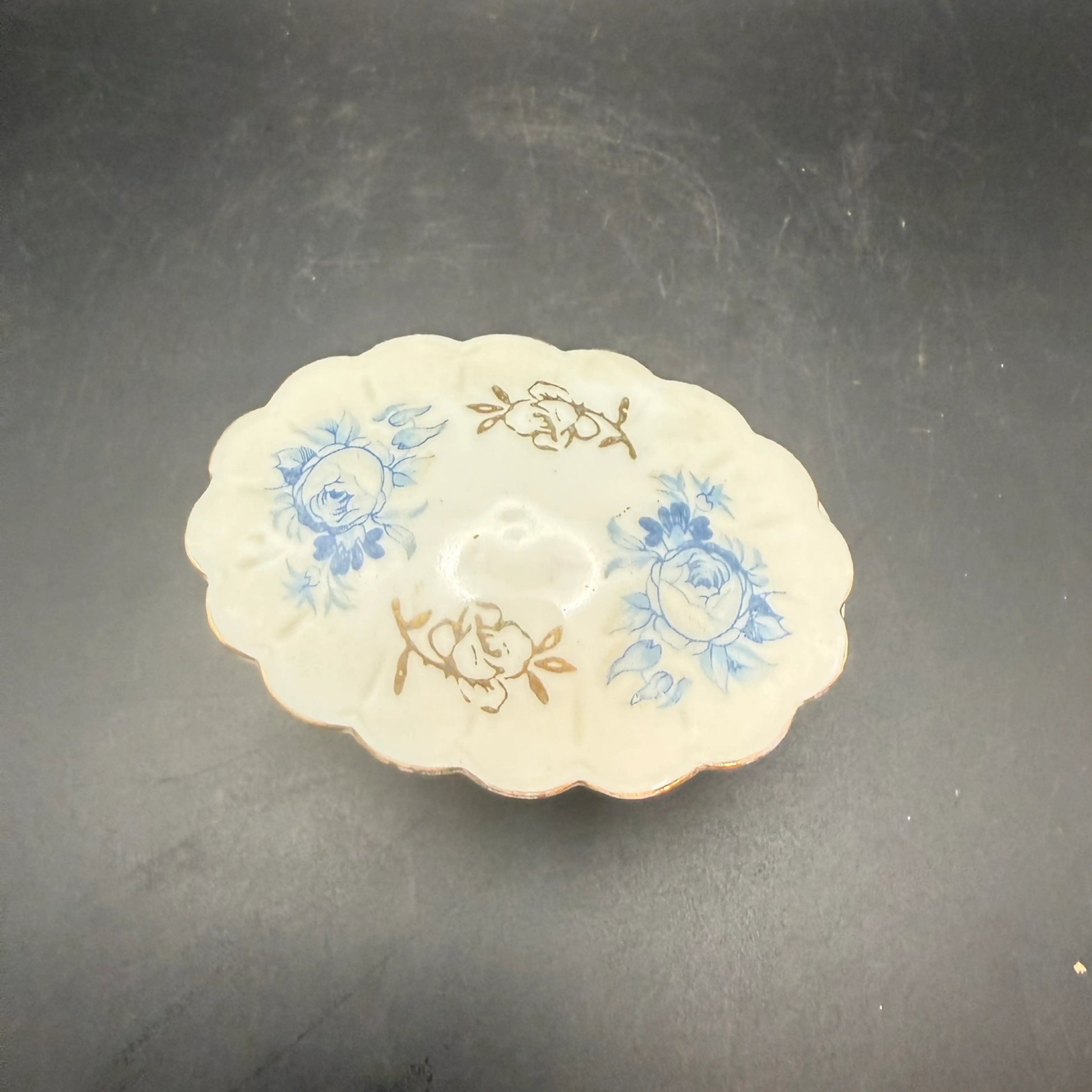 Image 3 of 4