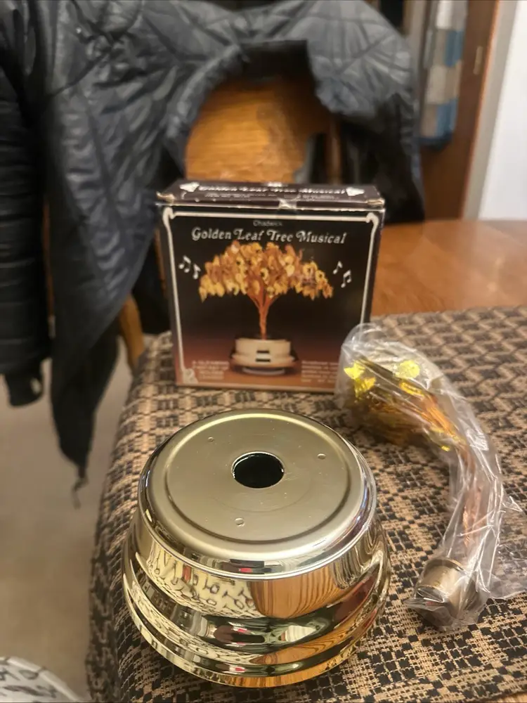 MCM Golden Leaf Twisted Wire DREAM TREE Music Box "I Did It My Way" VTG NIB