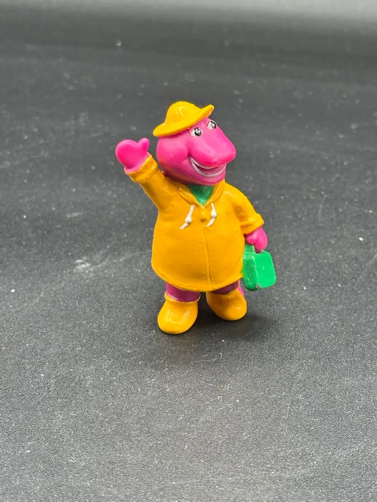 1993 Vintage BARNEY Dinosaur YELLOW RAIN COAT 2.5" pvc Figure Cake Topper Toy