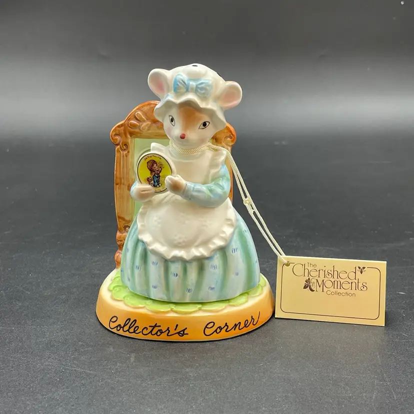 Avon Cherished Moments Collector's Corner Mouse Anthropomorphic Figurine VTG