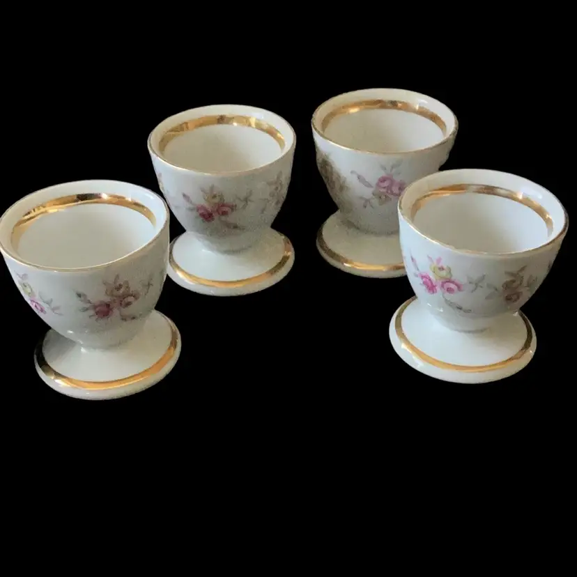 4 Sets Of Winterling Bavaria Germany Teacups With Flowers And Gold Trim, Germany