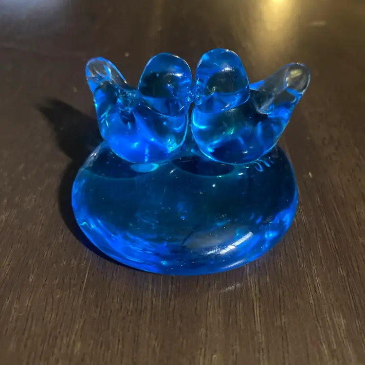 Vtg Ron Ray Signed Art Glass 1993 Pair of Bluebirds on Round Base Paper Weight