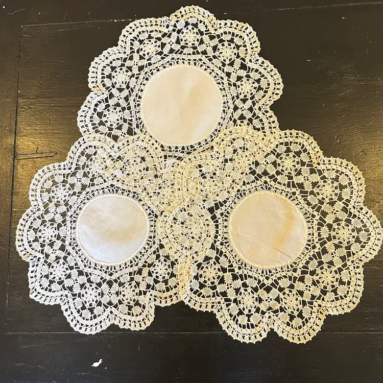 Lot of 3 Vintage Linen Centered Hand Crocheted Lace Edged 13" Doilies #51
