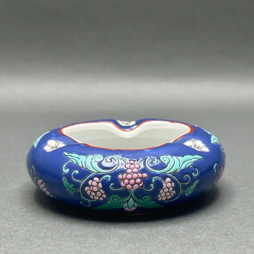 Vintage Hand Painted Blue Porcelain Ashtray/Catchall/Trinket Dish Adorned With Pink Grapes on the Vine