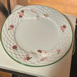 Vintage Avon Easter Plate