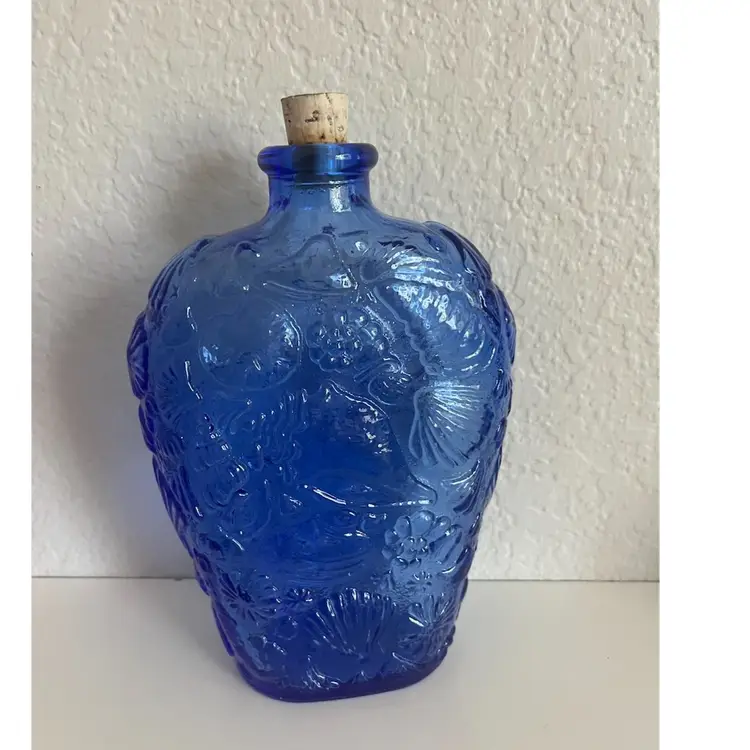 Vintage Libbey Cobalt Blue Glass Decanter With Cork Stopper Embossed Sea Shells