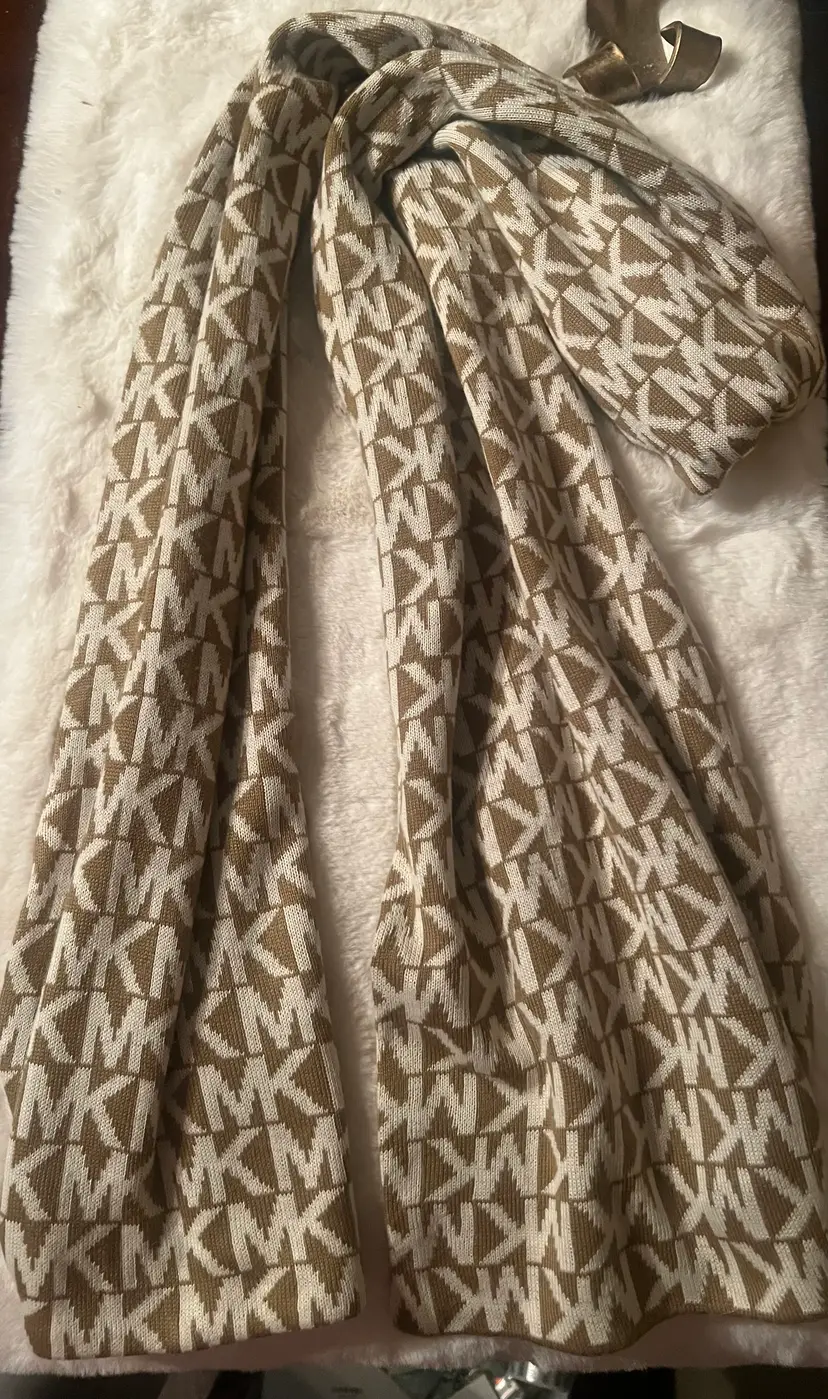 Michael Kors Scarf