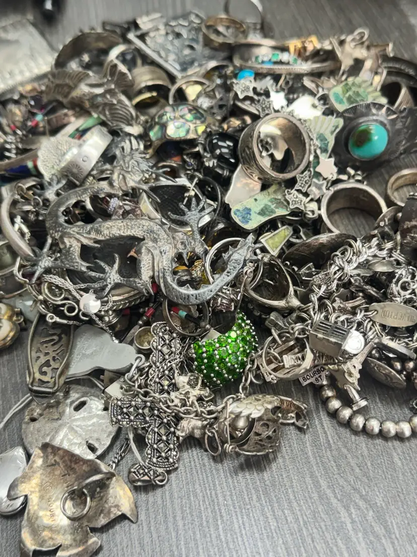 Livestream thumbnail