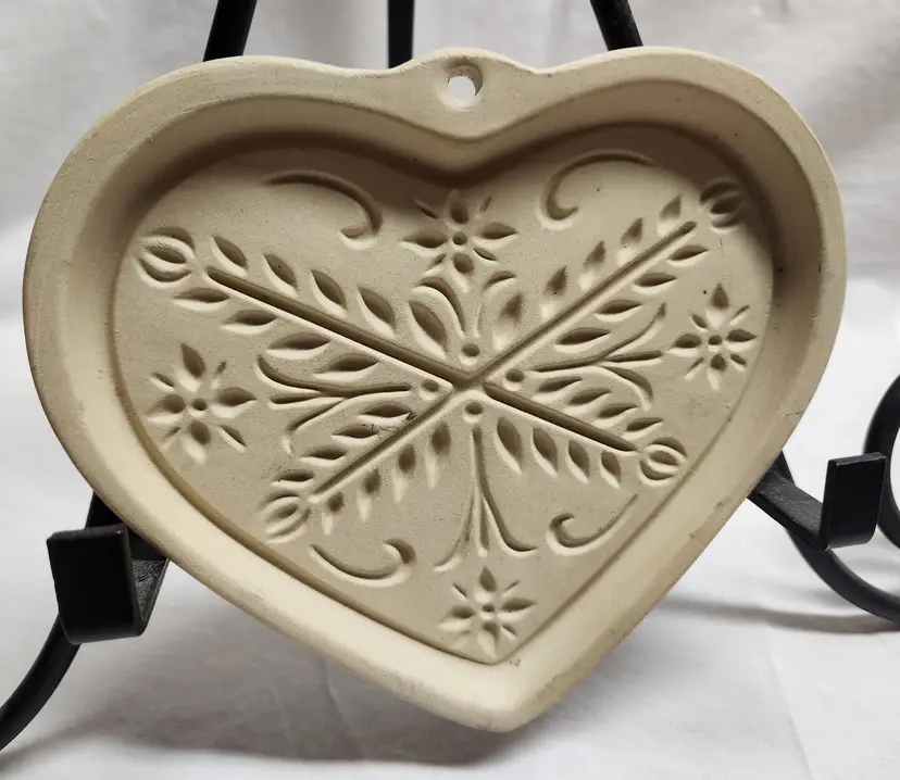 Pampered Chef Clay Cookie Mold