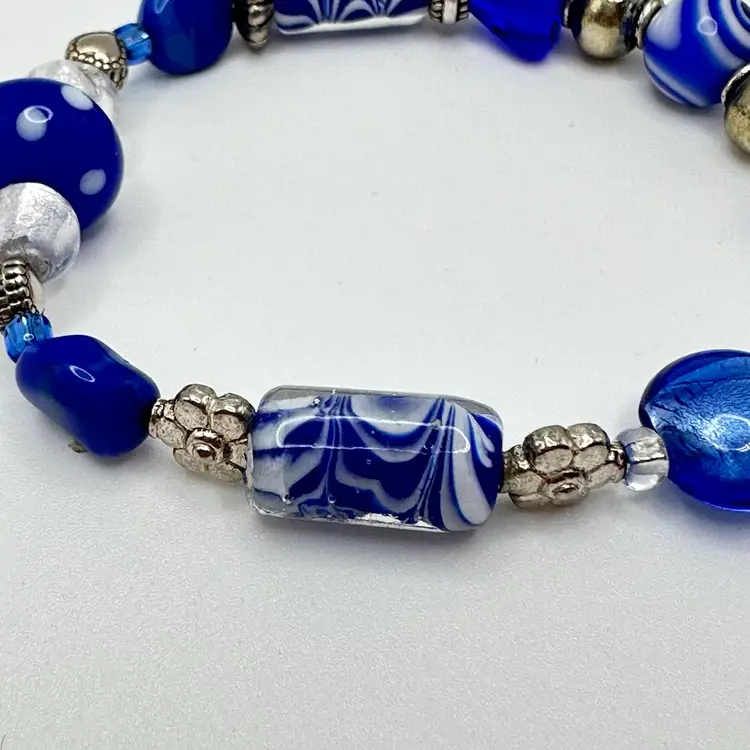 Lampwork Glass Beaded Stretch Bracelet Murano-style Cobalt blue and White
