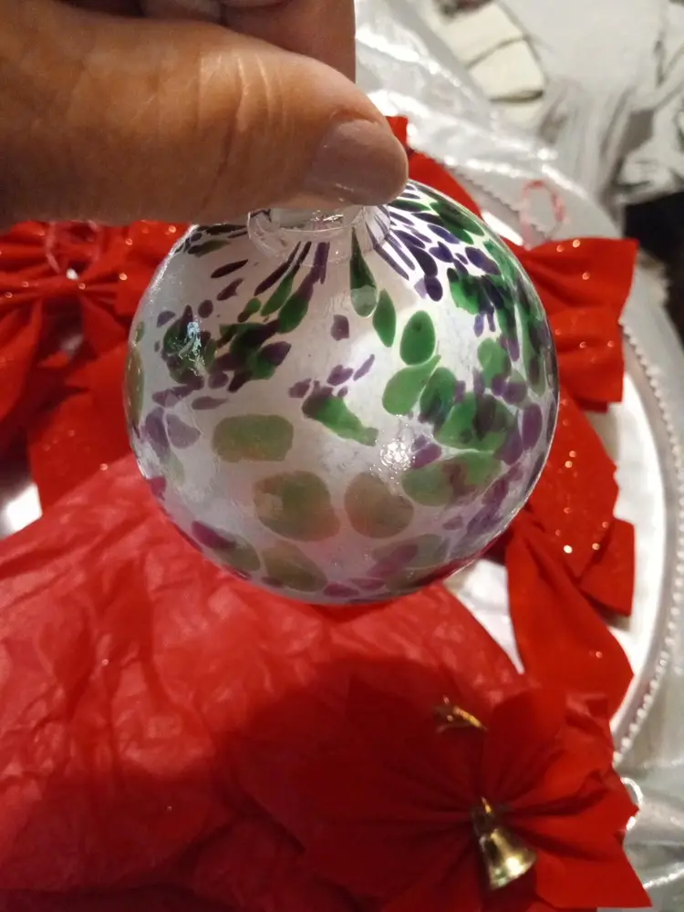 Glass Ornament Beautiful White/Green/Purple Vintage PC With Glitter Red Bows