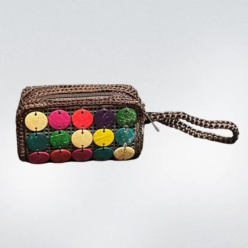 MARKDOWN! Coconut Shell Rainbow Boho Clutch Wristlet ~3β x 1.75β x 4.75β (9.75β w/ handle)