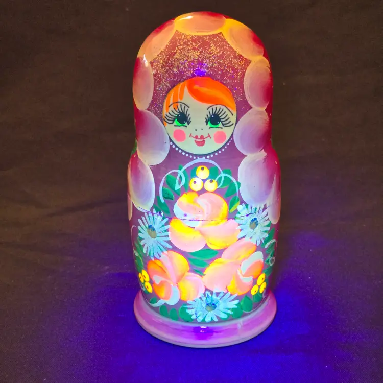 Russian Nesting Dolls Matryoshka 5 in 1 Dolls Hand Painted Floral Red Glowy