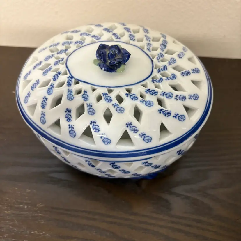 Vintage Blue and White Reticulated Porcelain Footed Trinket Box with Rose Lid
