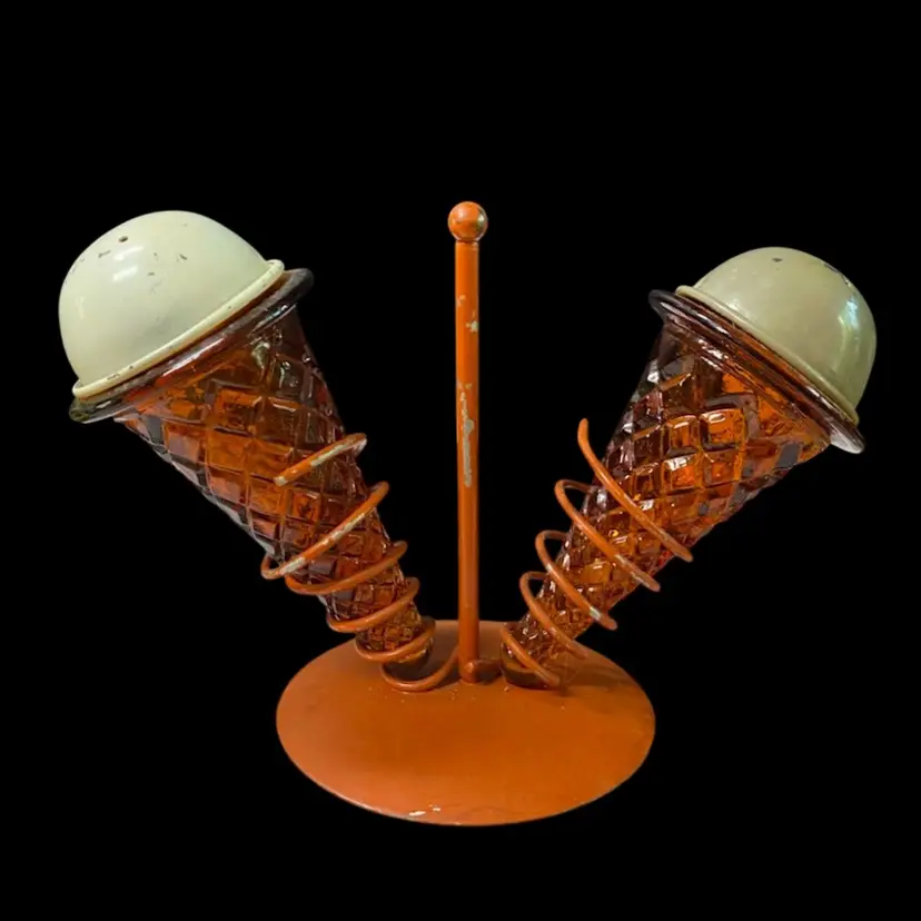 Ice Cream Cone Salt And Pepper Shakers