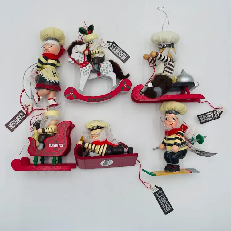 Set of 6 Kitschy Wooden Hershey Christmas Ornaments 90s
